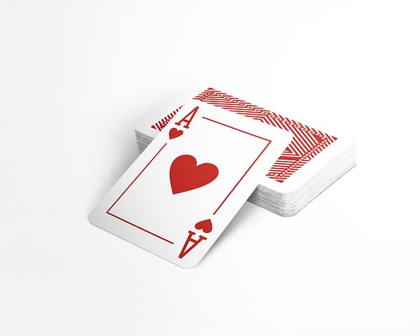 Карти за игра на покер от 100% Plastic, водоустойчиви, тесте Рубин, червен гръб